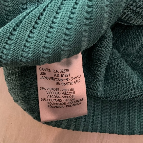 Escada Green Cardigan V-Neck Sweater Italian Size 36- In US Size Small/6 - Picture 11 of 11